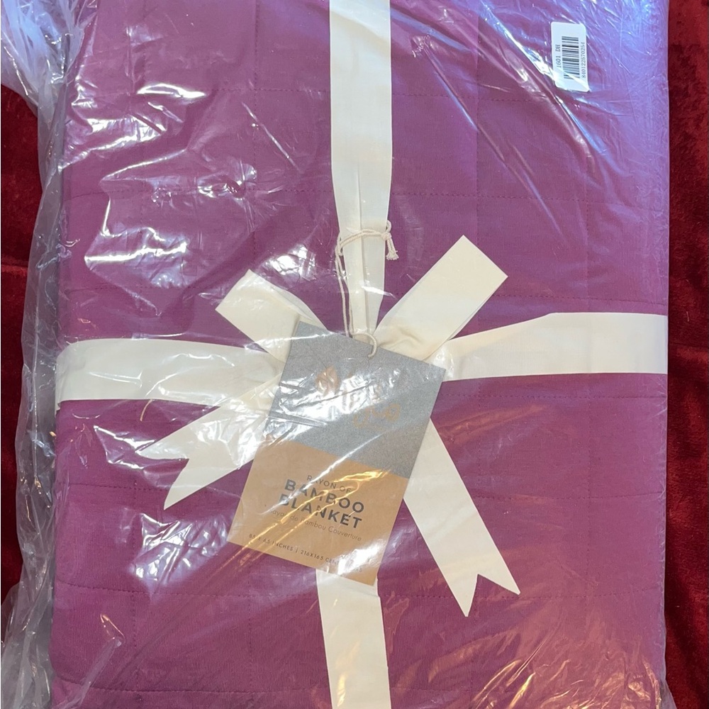Kyte BABY Adult Quilted Blanket in Dahlia 2.5